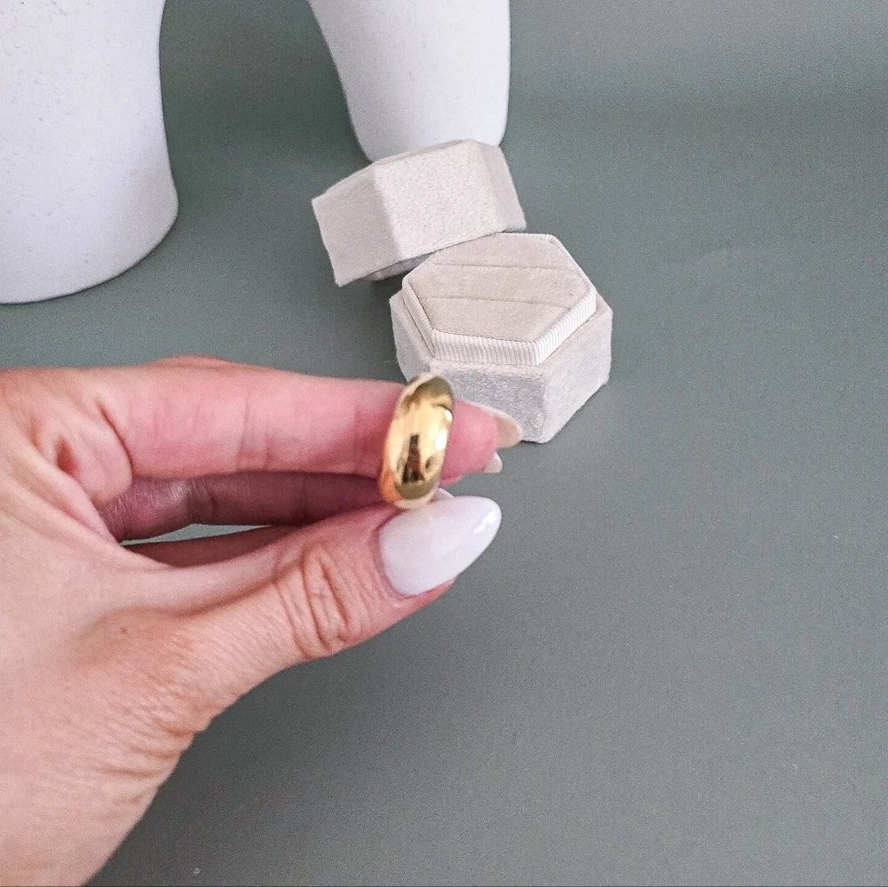 Stainless steel gold tone chunky ring new